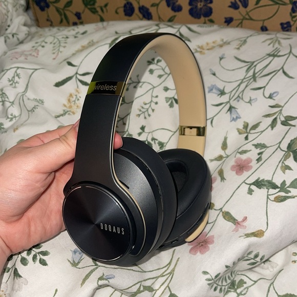 DOQAUS wireless headphones - Picture 2 of 5